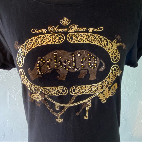 Shirt - Picture 3 of 4